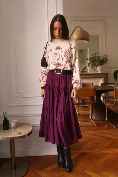 Jupe bordeaux effet jupon vue de face