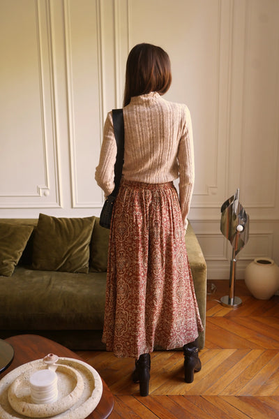 Jupe imprimée avec motifs, vue de derrière